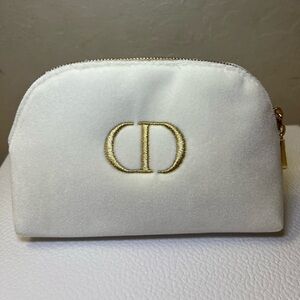 New  DIOR Beauty CD Logo Cream Velvet Cosmetic Makeup Bag Pouch